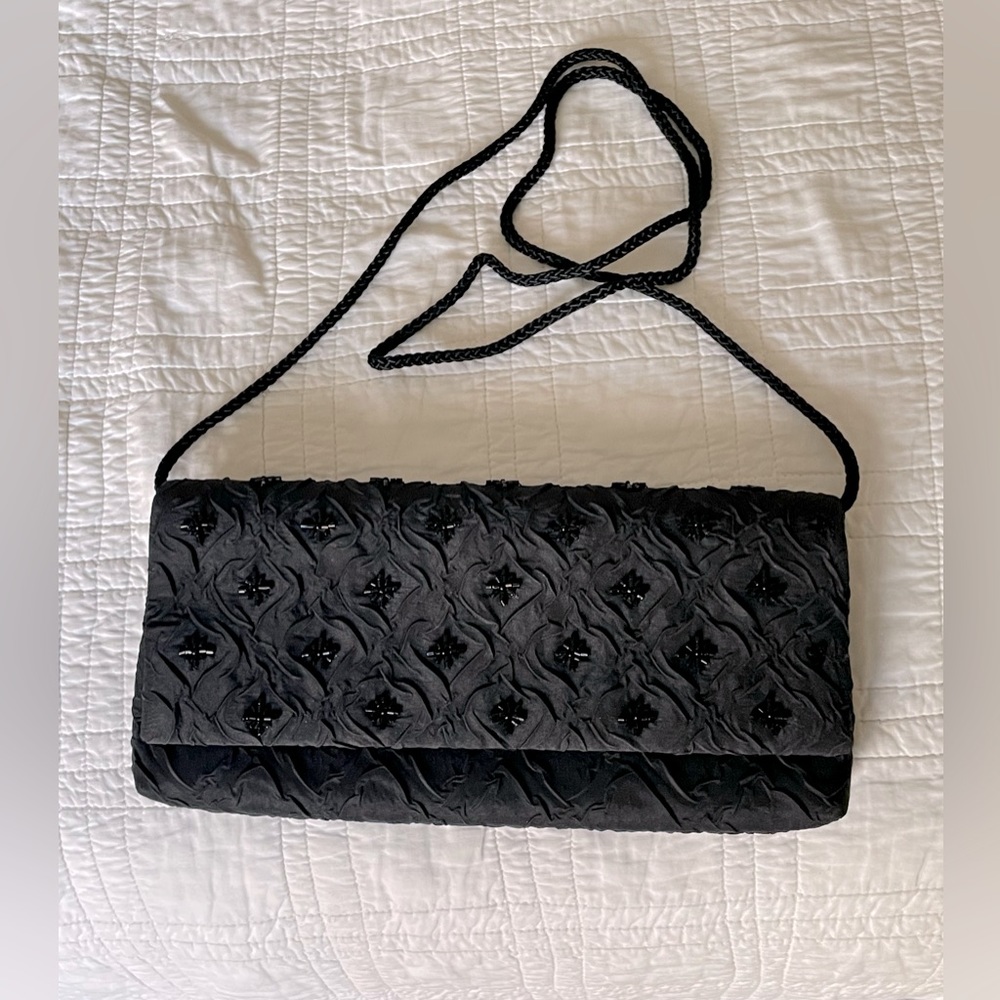 La Regale beaded shoulder bag